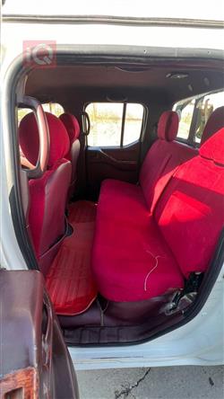 نيسان نافارا